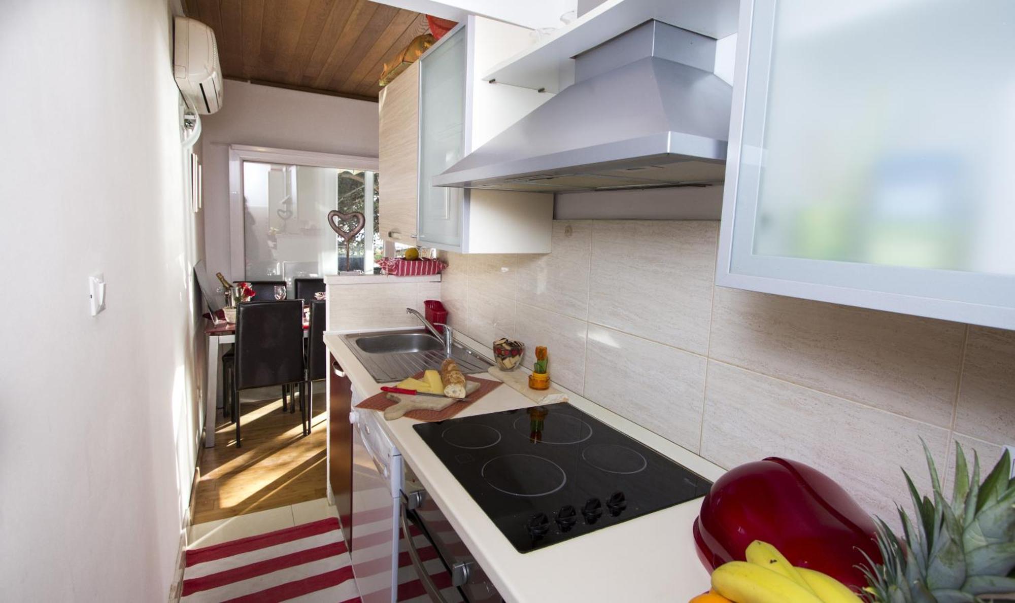 Apartments By The Sea Brela, Makarska - 11821 Habitación foto